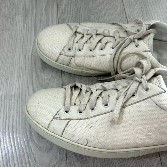 Gucci Ace GG Embossed White Sneakers - Picture 6 of 11